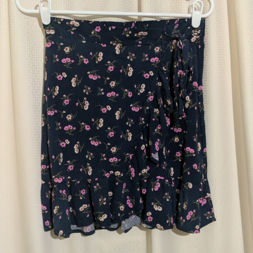 floral skirt